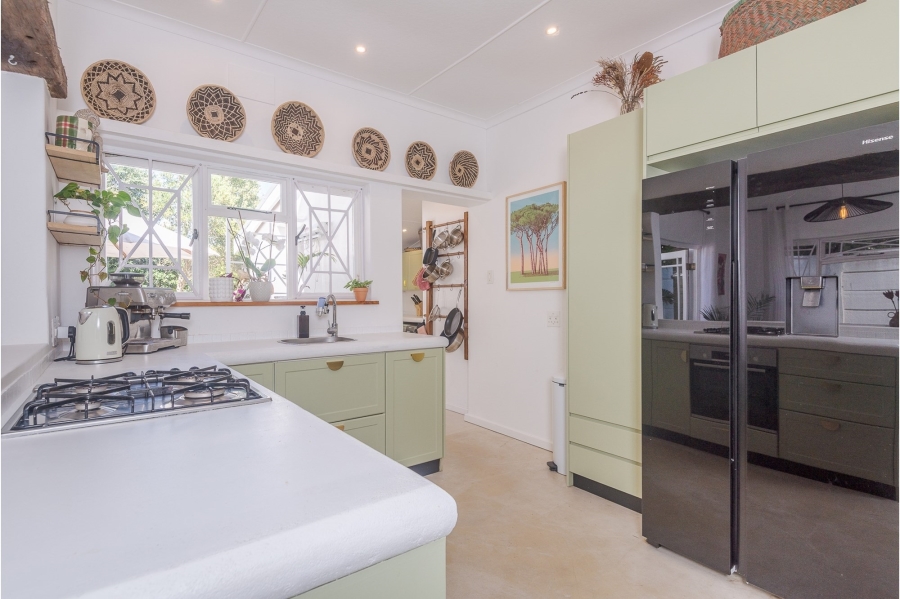 4 Bedroom Property for Sale in Kommetjie Western Cape